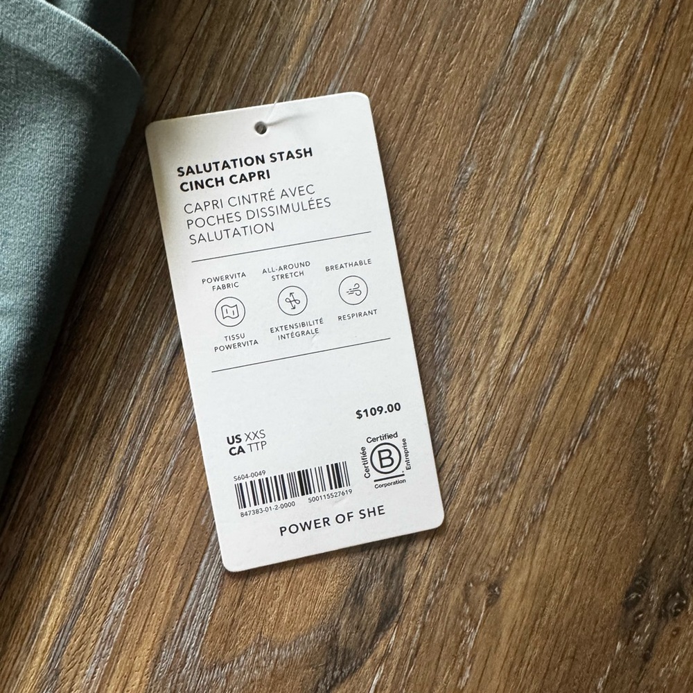 Athleta leggings with Pockets - Picture 3 of 7
